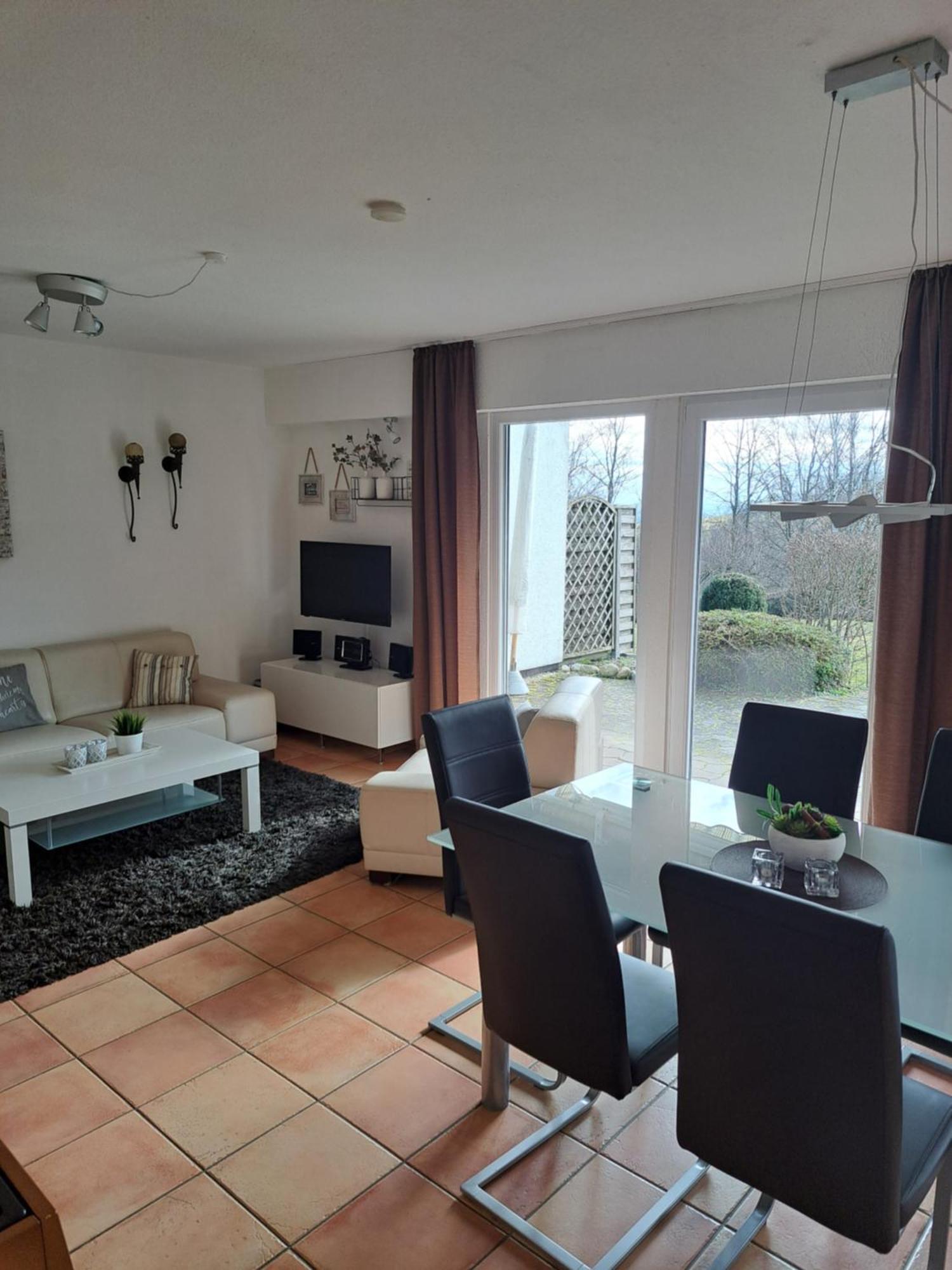 Ferienhaeuser Rhoen - Haus Natalie & Haus Helene Hausen  Kültér fotó