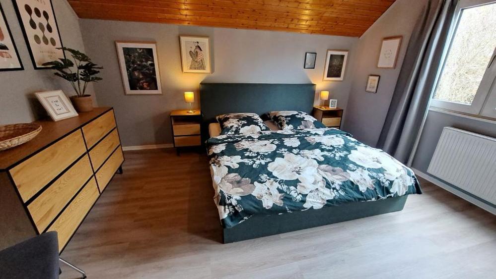 Ferienhaeuser Rhoen - Haus Natalie & Haus Helene Hausen  Kültér fotó